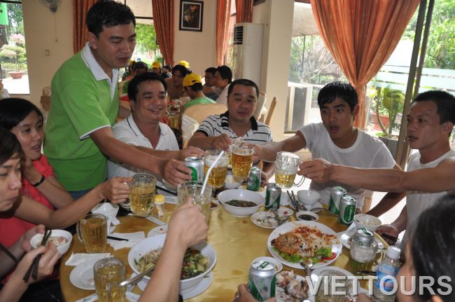 Team Building Sức Mạnh Đôi Tay